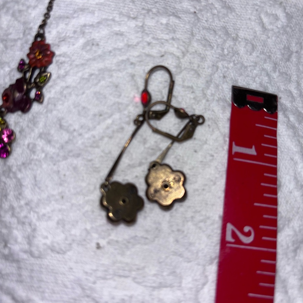 Michal Negrin Red and Pink Floral Necklace Set and earrings - Picture 5 of 6